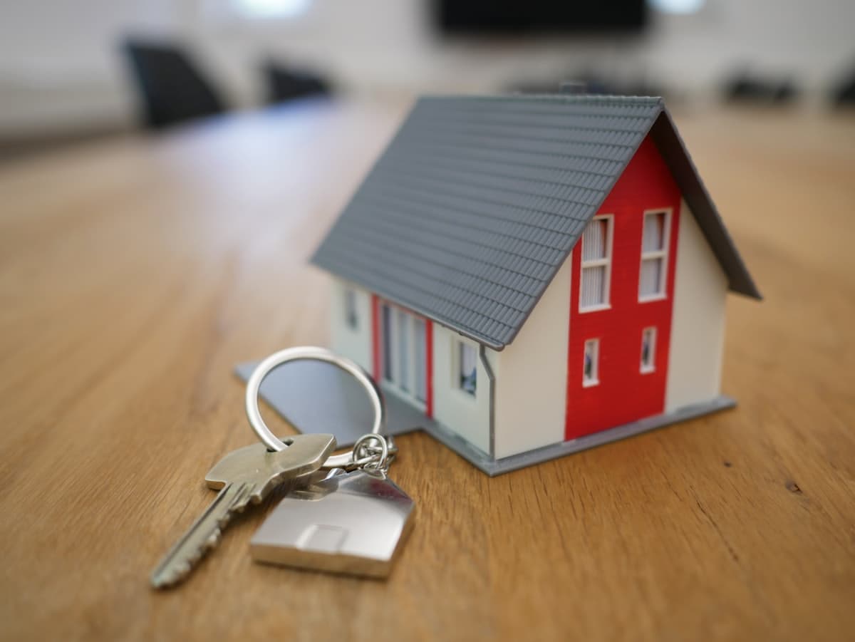 Real estate property interior for tenant and owner support