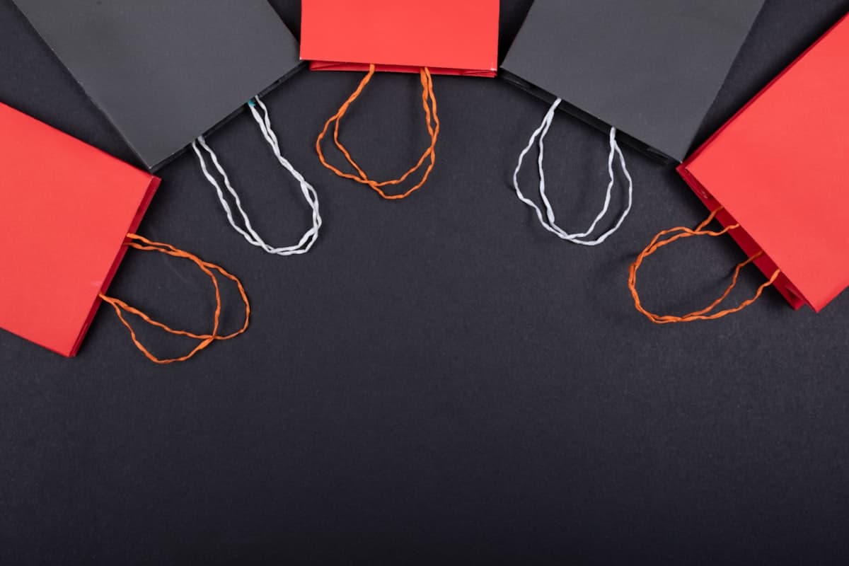 Scaling e-commerce operations with outsourced support