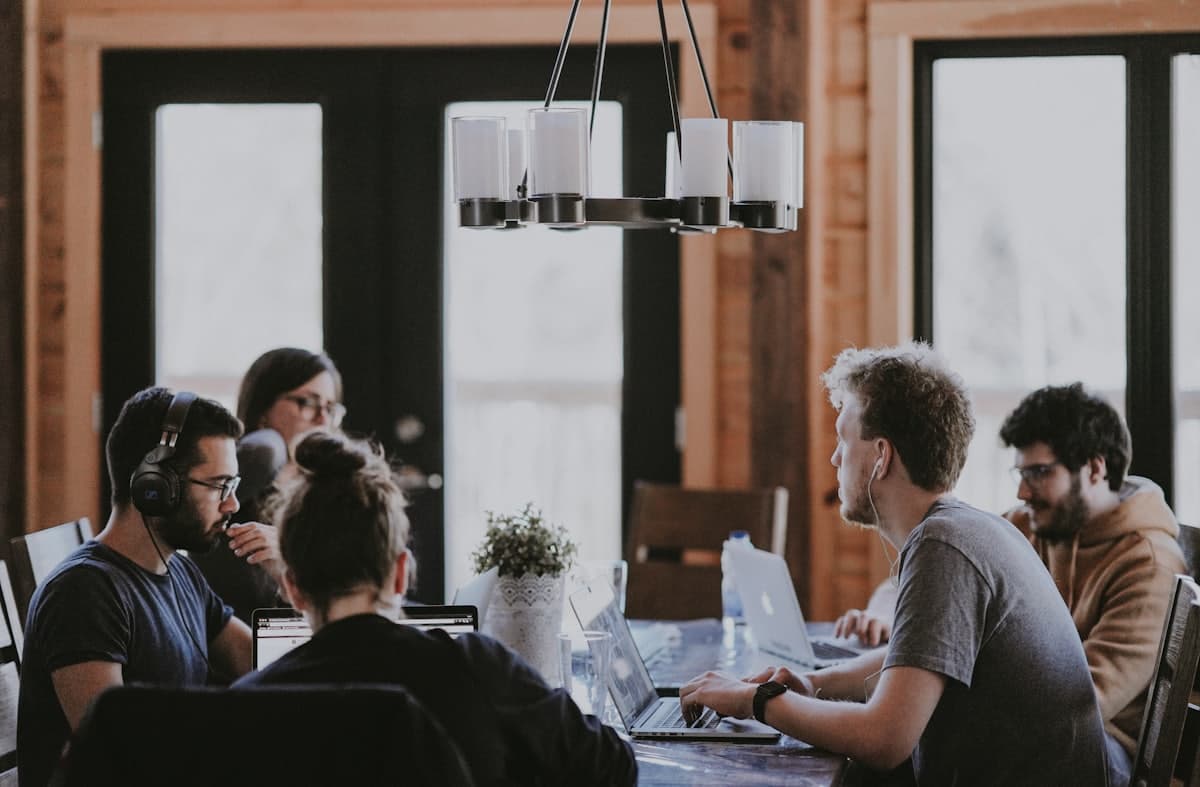Nearshore vs offshore call centers: which fits your volume