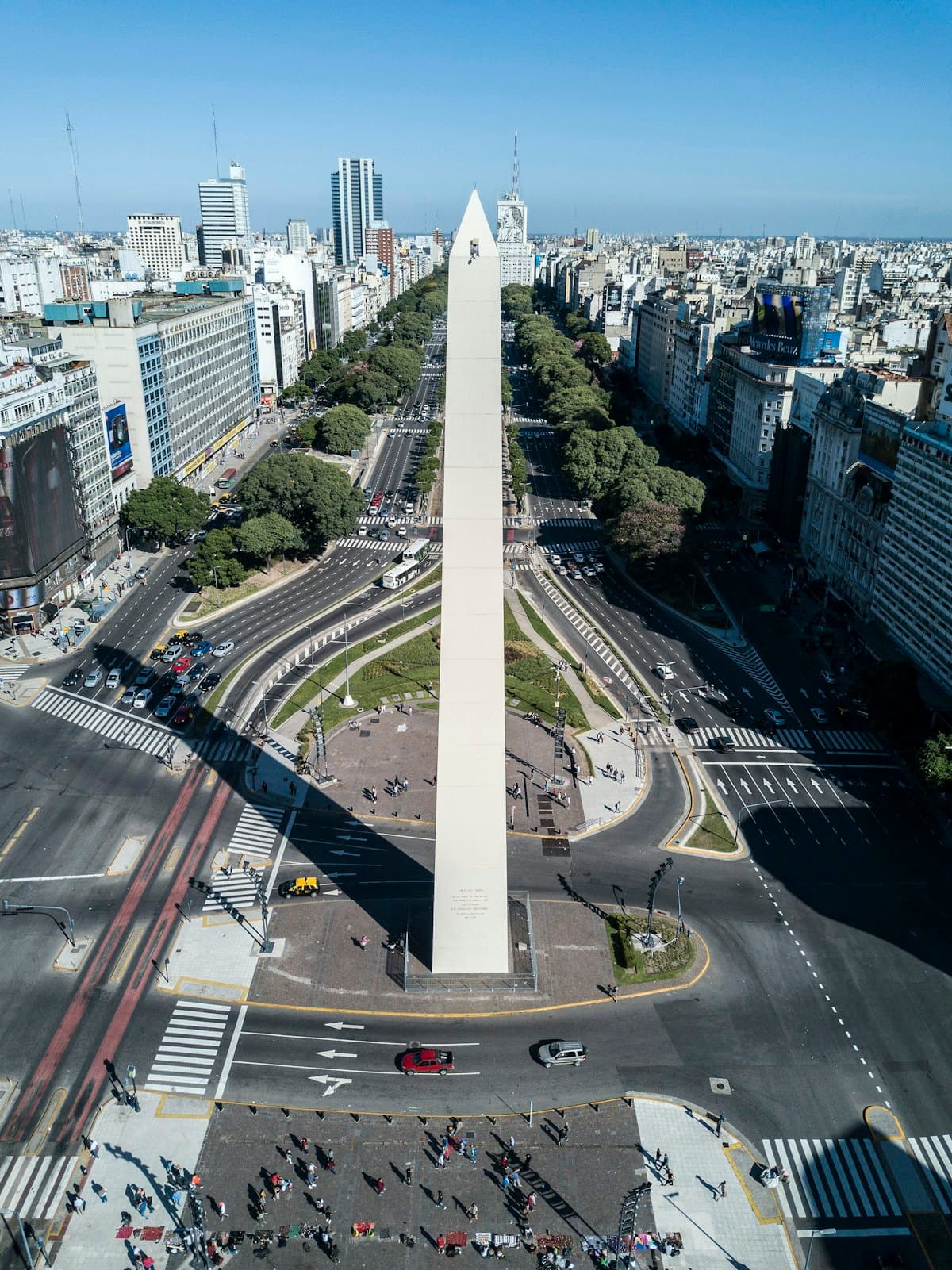 Buenos Aires view representing Argentine delivery
